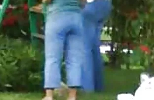 XXX नीले बालों के साथ एक छात्र सेक्सी मूवी मूवी हिंदी में को एक आदमी से गाल लेने पर सहमत