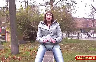 XXX Sexsaw काले बाल वाली डालता है एक लंबे हिंदी मूवी सेक्सी वीडियो समय डिक में एक मुद्रा ६९