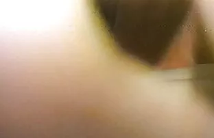 XXX सुंदर घर का बना हिंदी इंग्लिश सेक्सी मूवी लड़की लेता है डिक में उसके मुंह