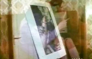 XXX काले बाल वाली के साथ सेक्सी फिल्म हिंदी वीडियो मूवी टैटू है सेक्स के साथ परिपक्व आदमी