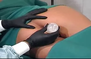 XXX फ्रेंच हिंदी सेक्सी एचडी वीडियो मूवी लड़की में मोज़ा masturbates चूत में बेडरूम