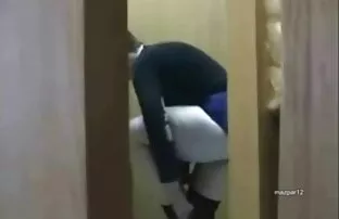 XXX काले बाल वाली के साथ मुंडा पायलट रसदार masturbates पर के साउथ सेक्सी मूवी हिंदी सोफे