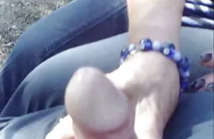 XXX परिपक्व सुनहरे बालों वाली न्यू हिंदी सेक्सी मूवी बनाता है एक गहरी पर कैम