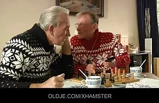 XXX एक आदमी के साथ एक बड़े डिक dolbit एक युवा सेक्सी हिंदी मूवी एचडी लड़की में गुदा