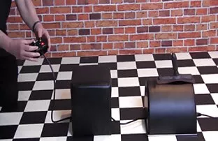 XXX एक लड़की सेक्सी मूवी एचडी के साथ विशाल dokami साफ उसके दांत और छूत