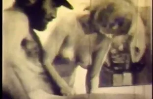 XXX पॉर्न स्टार के साथ बड़े डोकमई हिंदी मूवी सेक्सी मूवी में के पूल