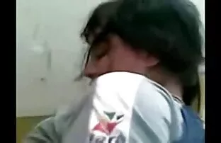 XXX दो सेक्सी हिंदी फुल मूवी डाकुओं पीटने एक रूसी गृहिणी में दो दरारें