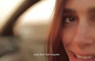 XXX उभयलिंगी युवा लड़की हिंदी एचडी सेक्सी मूवी घूर पर दो छेद में एक ही समय