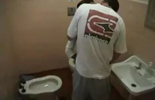 XXX सुंदर वर्जिन एक परिवार के डॉक्टर के साथ एक सेक्स सेक्सी मूवी हिंदी में लगे