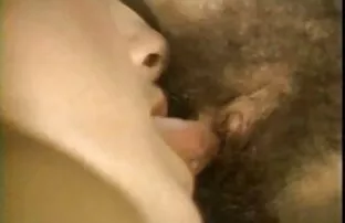 XXX दो अमेरिकी छात्रों हिंदी सेक्स हॉट मूवी कर रहे हैं बंद पर के सोफे