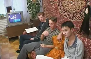 XXX लाल बालों वाली और अंधेरे समुद्री मील पीटने तीन प्रतिभागियों का सम्भोग में एक सेक्सी पिक्चर हिंदी फुल मूवी सेक्स कटौती