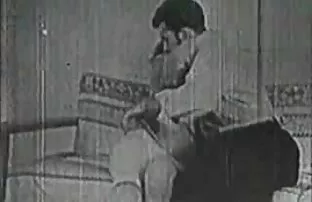 XXX पत्नी ने रुचि के पति के साथ थोड़ा मज़ाक बनाने का एचडी सेक्सी मूवी हिंदी फैसला किया