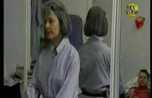 XXX काले बालों वाली महिला की सेक्सी मूवी हिंदी पेशकश की एक प्रेमी गुदा में के पूल