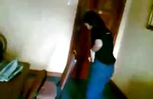 XXX लाल बालों वाली बाबा शानदार चूत के साथ एक सेक्सी वीडियो मूवी कॉम आदमी