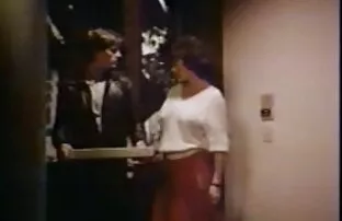 XXX आकर्षक Liv Aguilera फ़ुटमेन के बाद एक कठिन गति से फर्श पर आदमी सही दे सेक्सी मूवी हिंदी सेक्सी मूवी